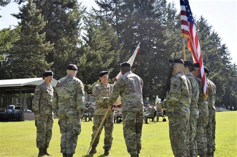 80th, 85th IBs have new battalion commanders .